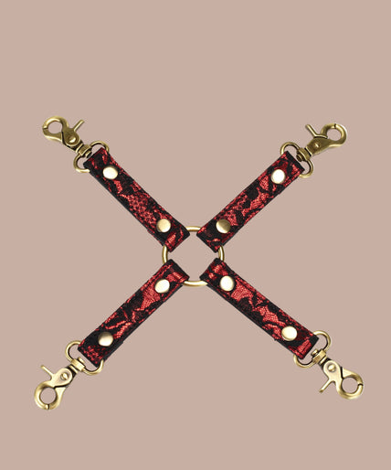 Lieve Ziel Lace en PU Hogtie – Victoriaanse Tuin Donkerrood