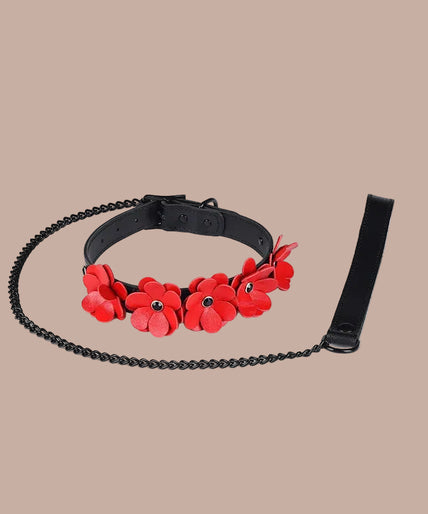 Liebe Seele – Flower Rhythm Leather Collar with Leash – Red Flowers – 40%