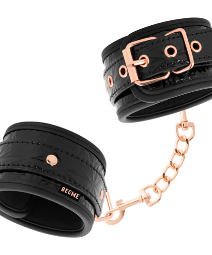 BEGME - BLACK EDITION PREMIUM HANDCUFFS WITH NEOPRENE LINING
