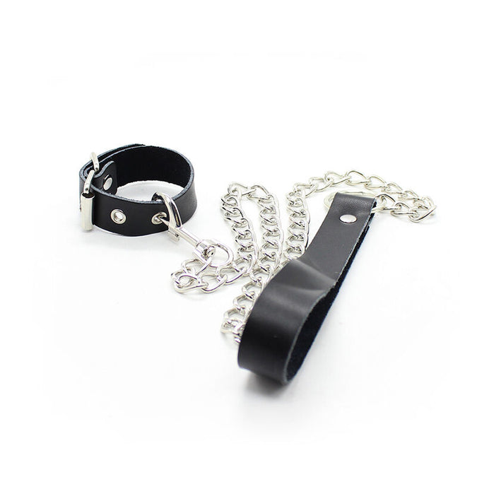 OHMAMA FETISH - PENISHANGER EN LEREN BAND MET METALEN KETTING