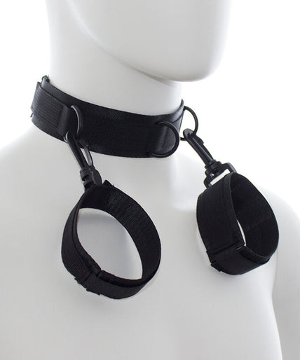 OHMAMA FETISH - NYLON HANDCUFFS AND COLLAR