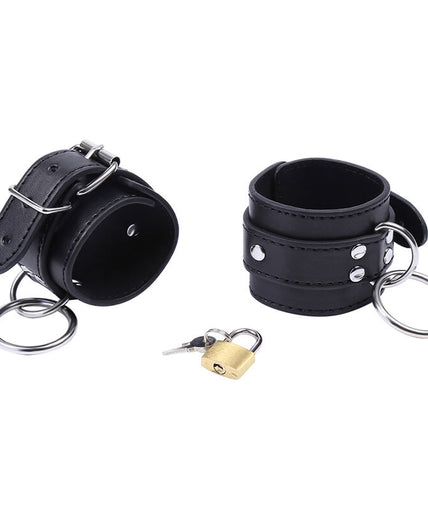 OHMAMA FETISH - O-RING LOCKED WRIST RESTRAINTS