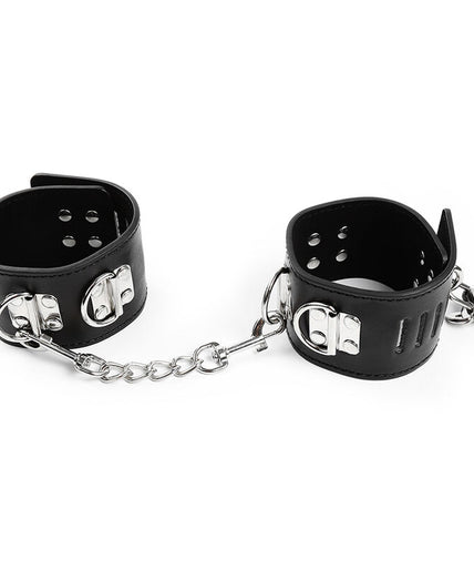 OHMAMA FETISH - HASP-STYLE ANKLE RESTRAINTS