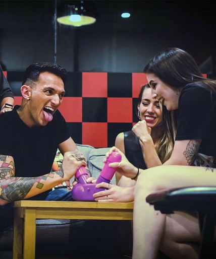 Play Wiv Me – Cum Face Party Game