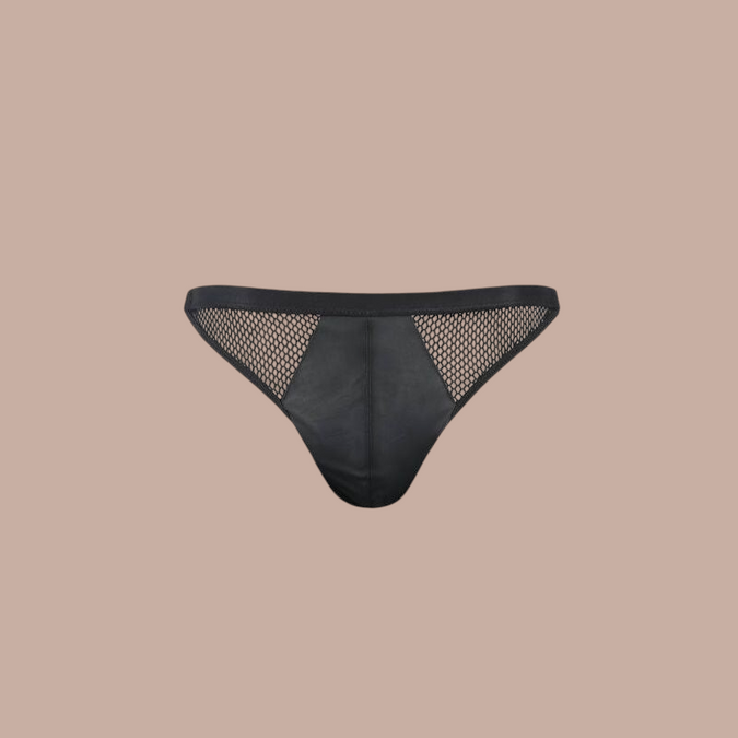 Pleasurements Passion zwarte herenslip met open ontwerp en mesh-details voor een gedurfde uitstraling.