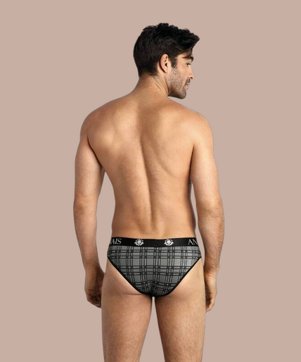 Pleasurements Anais Men Balance slip in grijs met ruitpatroon en elastische tailleband gedragen door een model