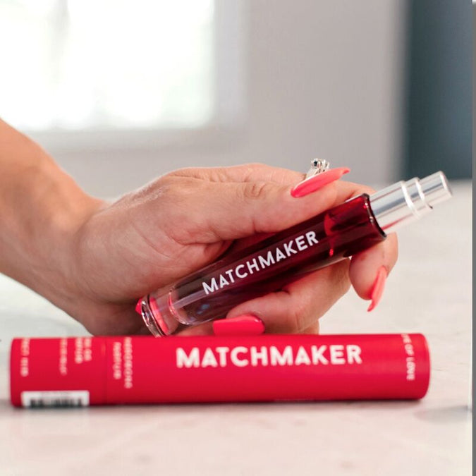 EYE OF LOVE - MATCHMAKER RED DIAMOND FEROMOON PARFUM TREK HEM AAN 10 ML