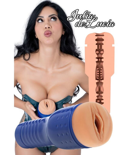 PRIVATE - JULIA DE LUCIA PORNSTAR PUSSY MASTURBATOR