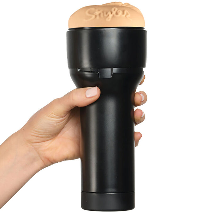 Kiiroo – Feel Skyler Lo Stars Collection Strokers Powerblow Compatible