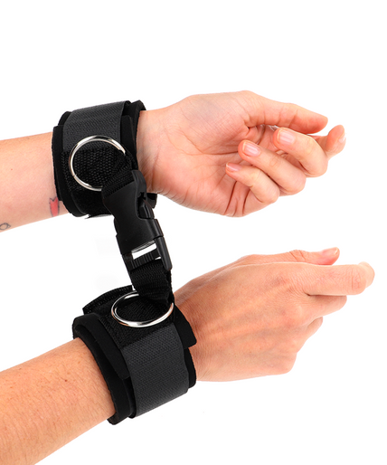 KINK - NEOPRENE HOOK&LOOP FASTENER WRIST RESTRAINTS BLACK ADJUSTABLE 22-34 CM