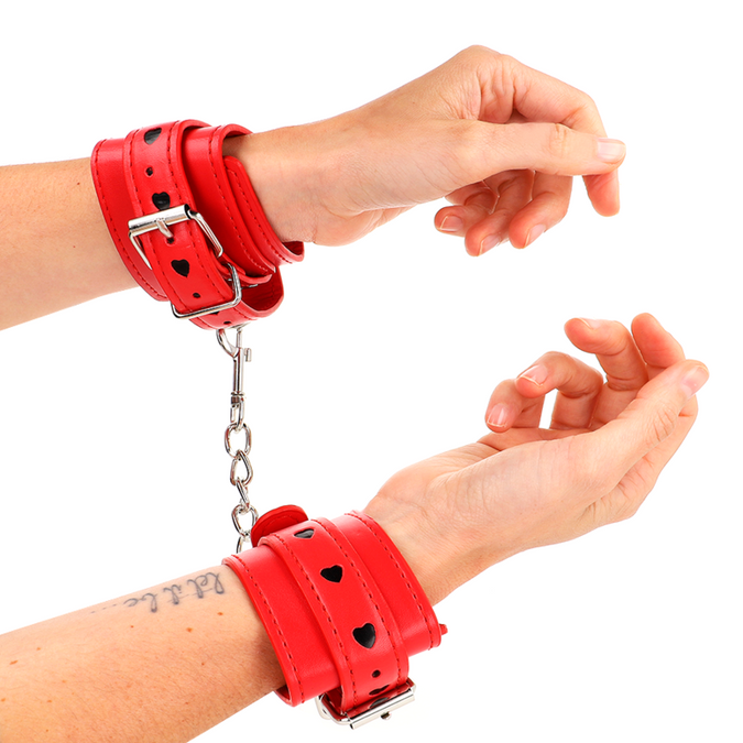 Kink – Rode polsboeien met zwarte hartinleg, verstelbaar 21 – 28 cm x 5,5 cm