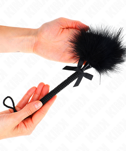 KINK - NYLON ROPE WAND WITH TICKLE FEATHERS AND BLACK BOW 25 CM
