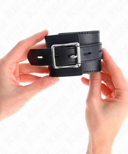 KINK - WRIST RESTRAINTS BLACK WITH BLACK BELT ADJUSTABLE 17-28 CM X 6 CM