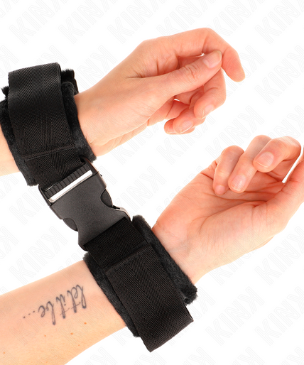 KINK - NYLON BIND HOOK&LOOP WRIST RESTRAINTS RED-BLACK MODEL 1 AJDUSTABLE 25-35 CM X 6 CM