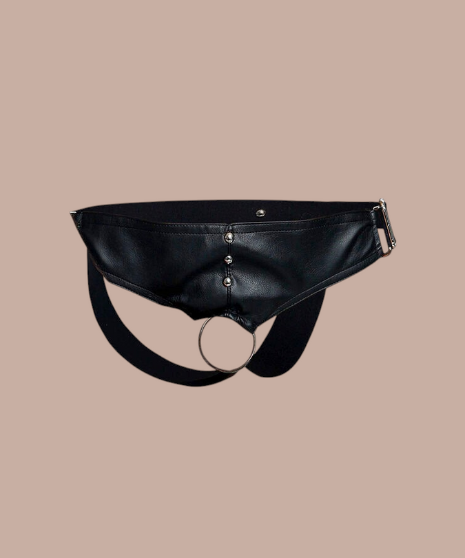 Pleasurements Mob Dngeon jockstrap van zwart leer met metalen cockring en zilverkleurige studs