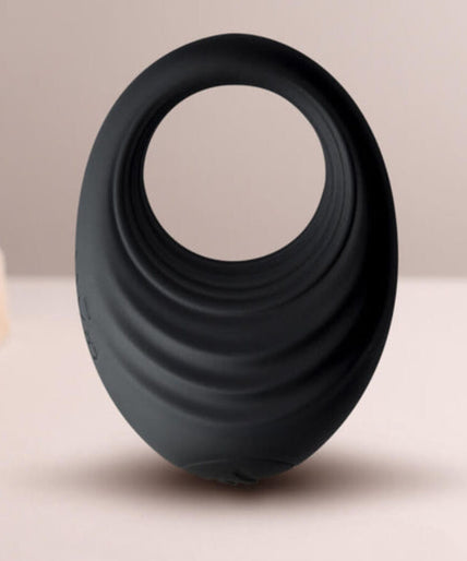 ROCKS-OFF - SPIRE BLACK VIBRATING PENIS RING