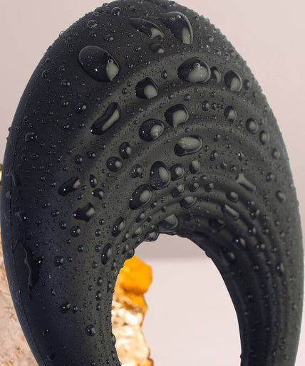 ROCKS-OFF - SPIRE BLACK VIBRATING PENIS RING