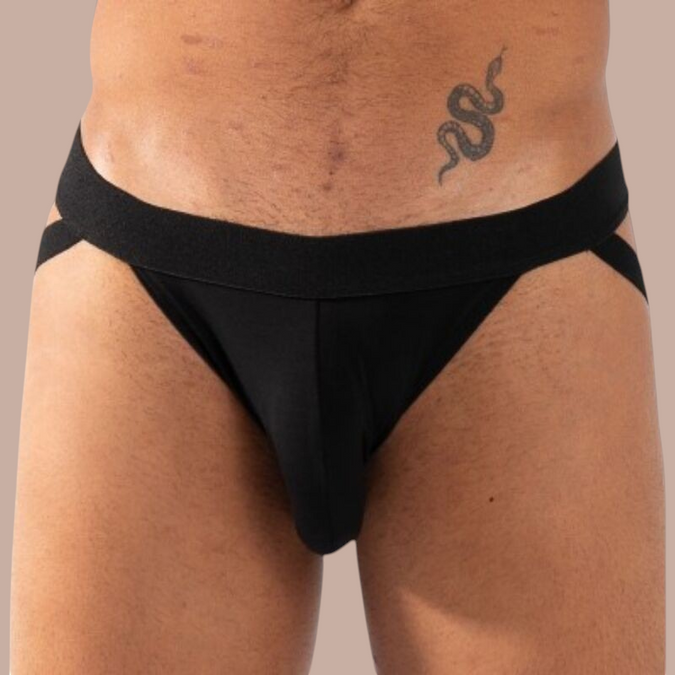 Pleasurements Burn 011 zwarte jockstrap met brede elastische tailleband voor een verleidelijke pasvorm