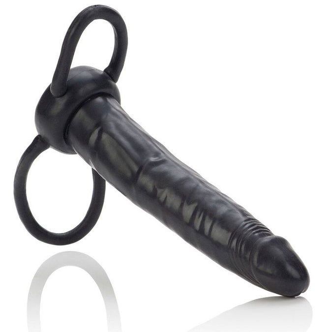 CALEXOTICS - ACCOMMODATOR DUAL PENETRATOR ZWART