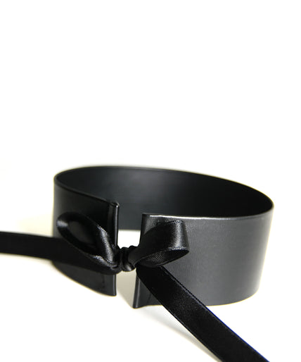Mondin Big Black Illusion – Exclusive Breast Jewelry