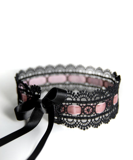 Mondin Velvet & Lace Mix Rose – Exclusive Neck Jewelry